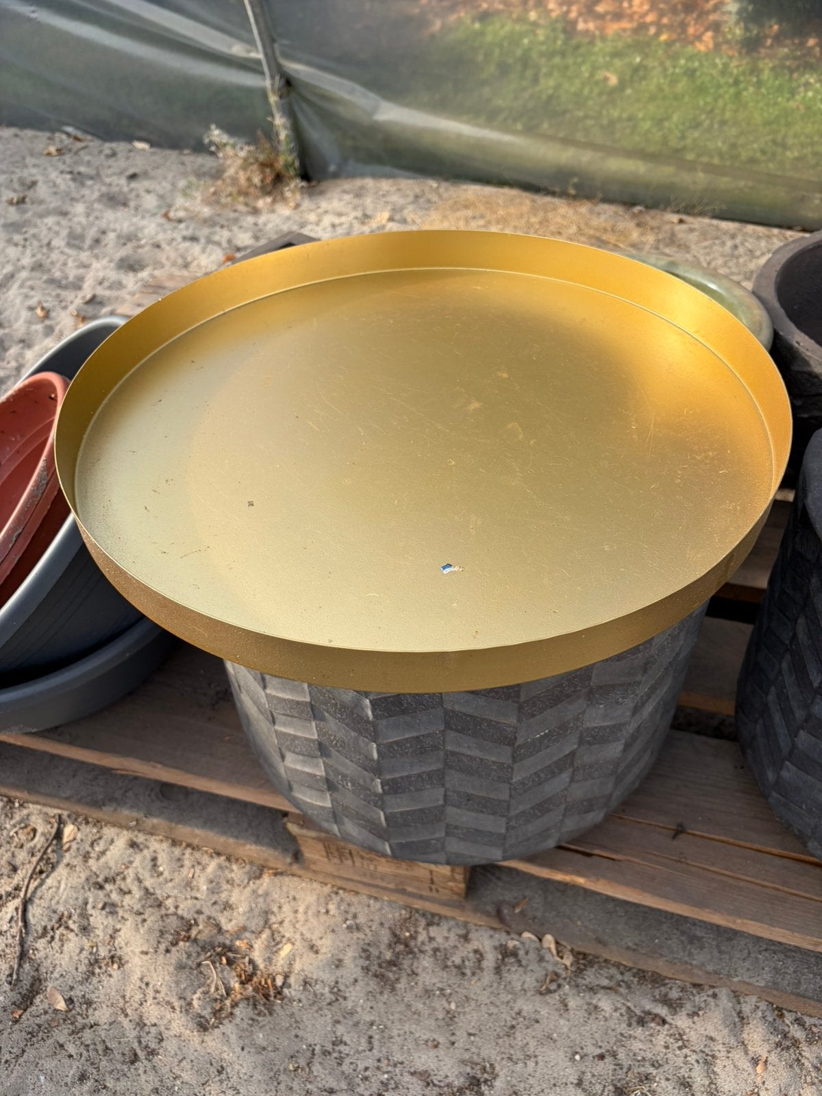 Gouden schalen, Ophalen, Nieuw