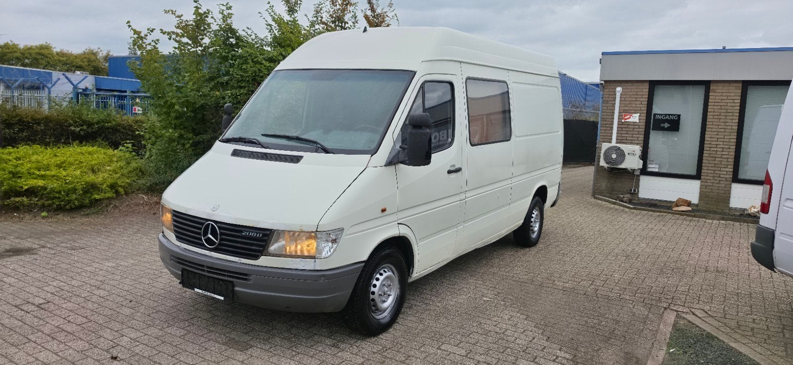 mercedes 208d sprinter, Ophalen of Verzenden