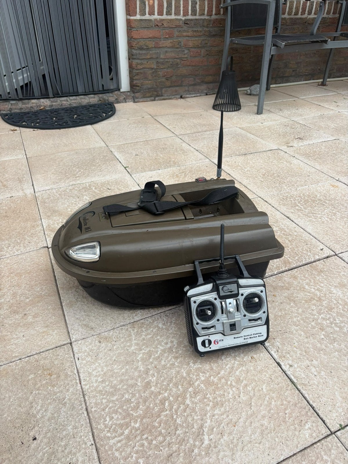 Voerboot met afstandsbediening, Ophalen of Verzenden, Zo goed als nieuw, Overige typen