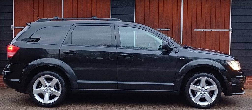 Dodge Journey 2.4 SXT OPKNAPPER | 7 persoons | Bluetooth | T, Automatische klimaatregeling, Gebruikt, 7 stoelen, Zwart