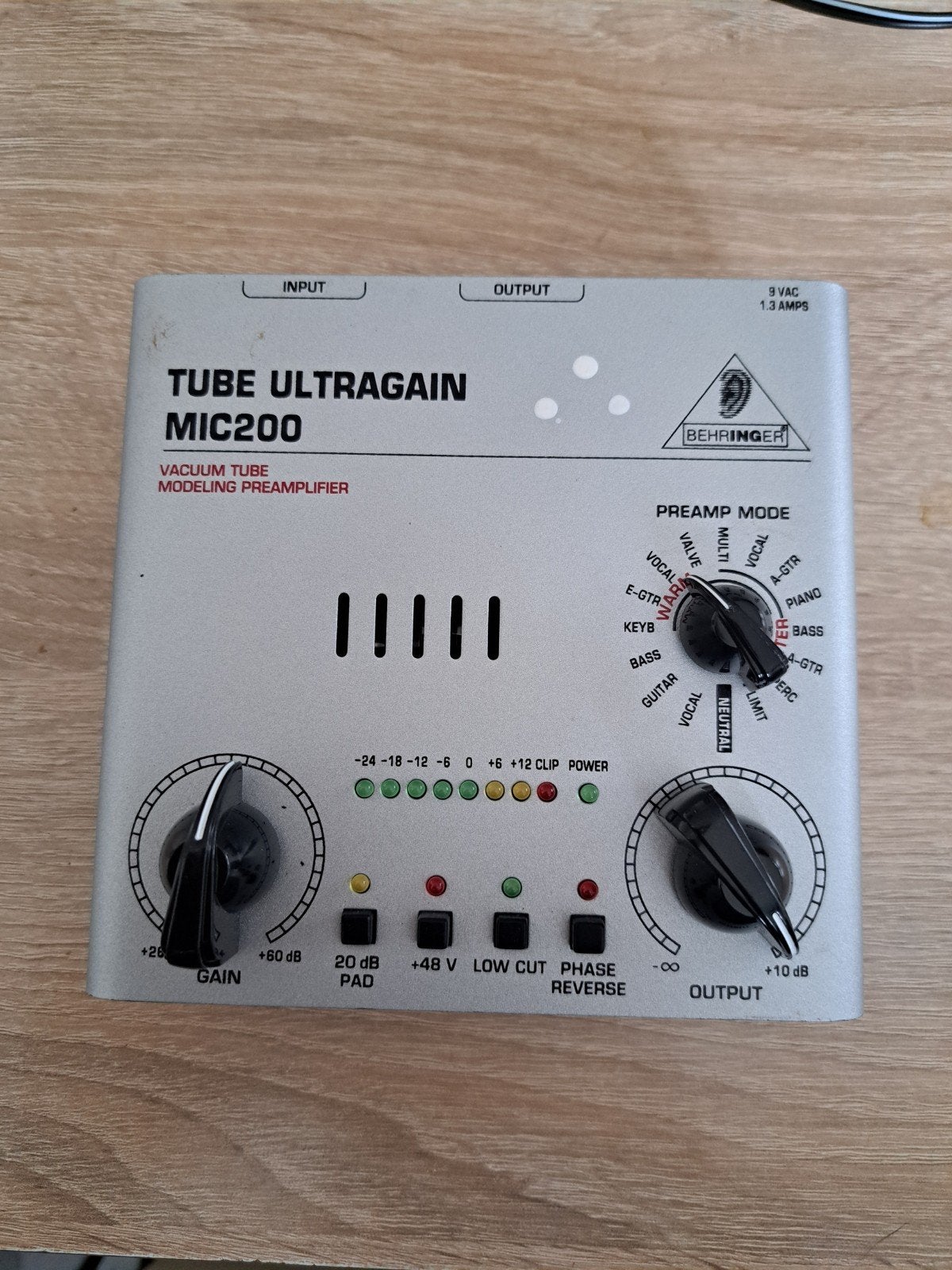 Behringer Tube Ultragain MIC200 Microfoon Voorversterker, Ophalen of Verzenden, Gebruikt