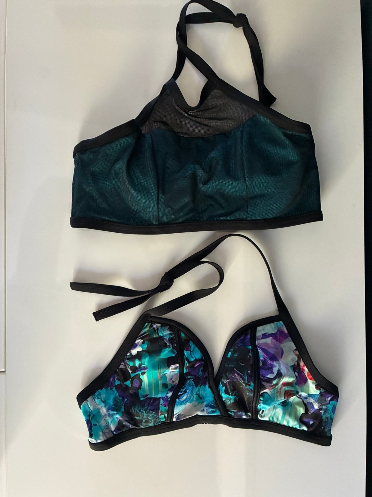 2 Freya bikini tops in mt.75D. L nieuw met kaartje Wow!, Kleding | Dames, Ophalen of Verzenden, Nieuw, Blauw, Bikini