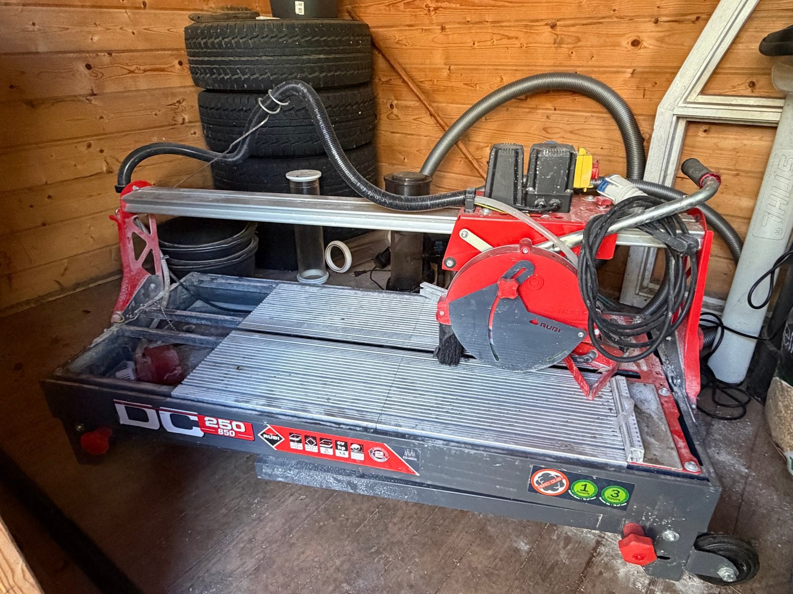 Rubi DC-250 850 Tegelzaag water gekoeld, Doe-het-zelf en Verbouw, Ophalen, Gebruikt, Cirkelzaag, 70 mm of meer