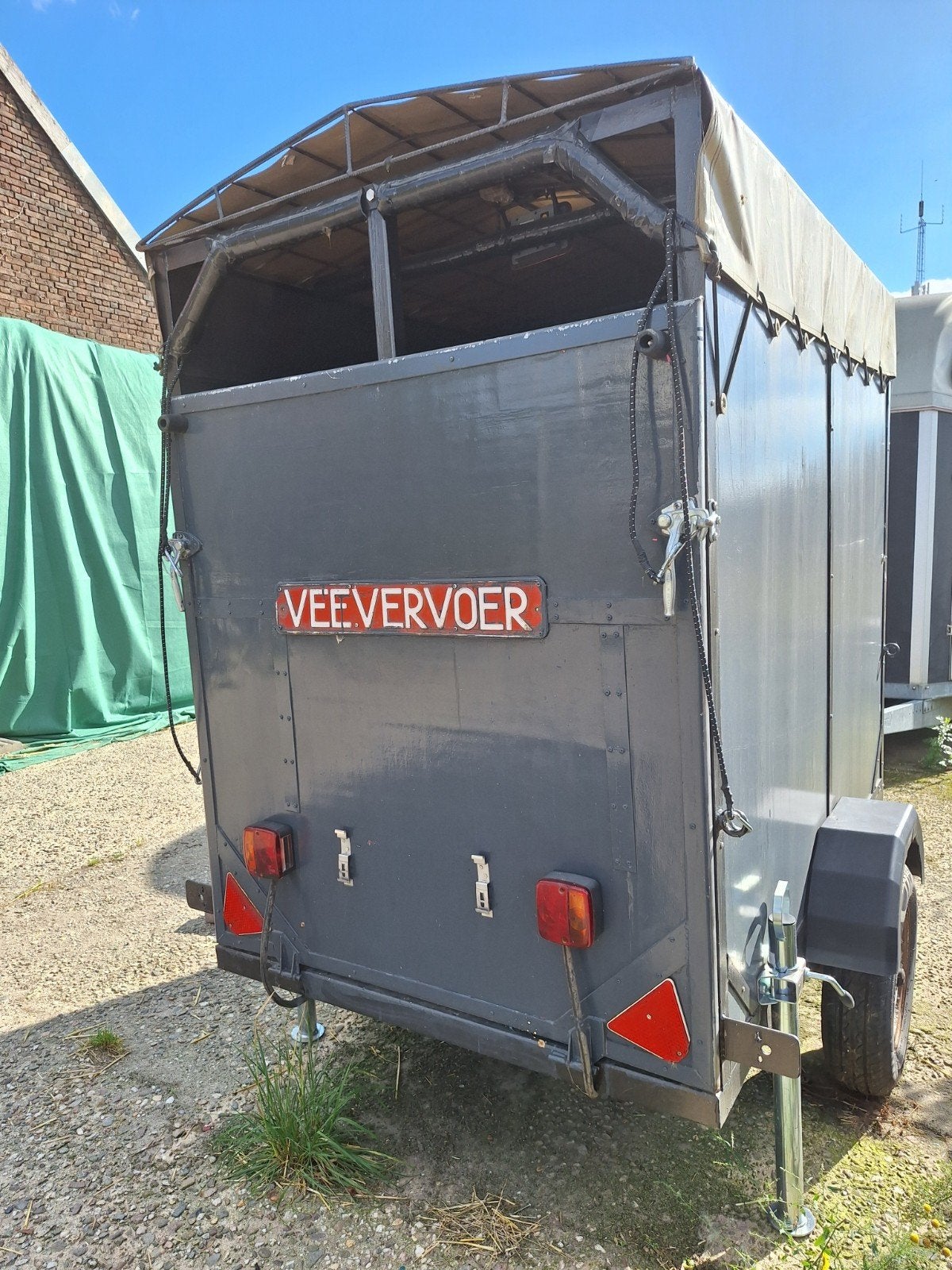(Vee) trailer met zeilkap - voor 2 pony's, Dieren en Toebehoren, Ophalen, Gebruikt, Hout, Overige typen
