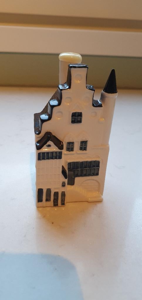 KLM Huisje 101, Ophalen, Nieuw, Paleis of Waag, Gevuld