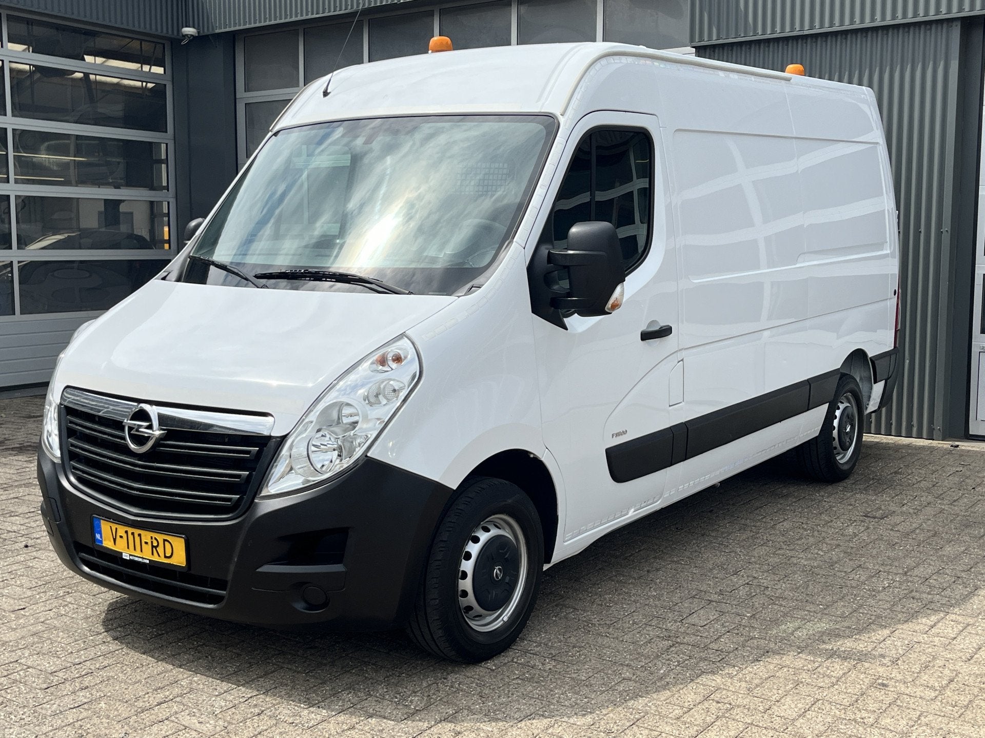 Opel Movano 2.3 CDTI BiTurbo L2H2 Airco Cruise controle Omvo, Stof, Gebruikt, Bedrijf, 2 stoelen