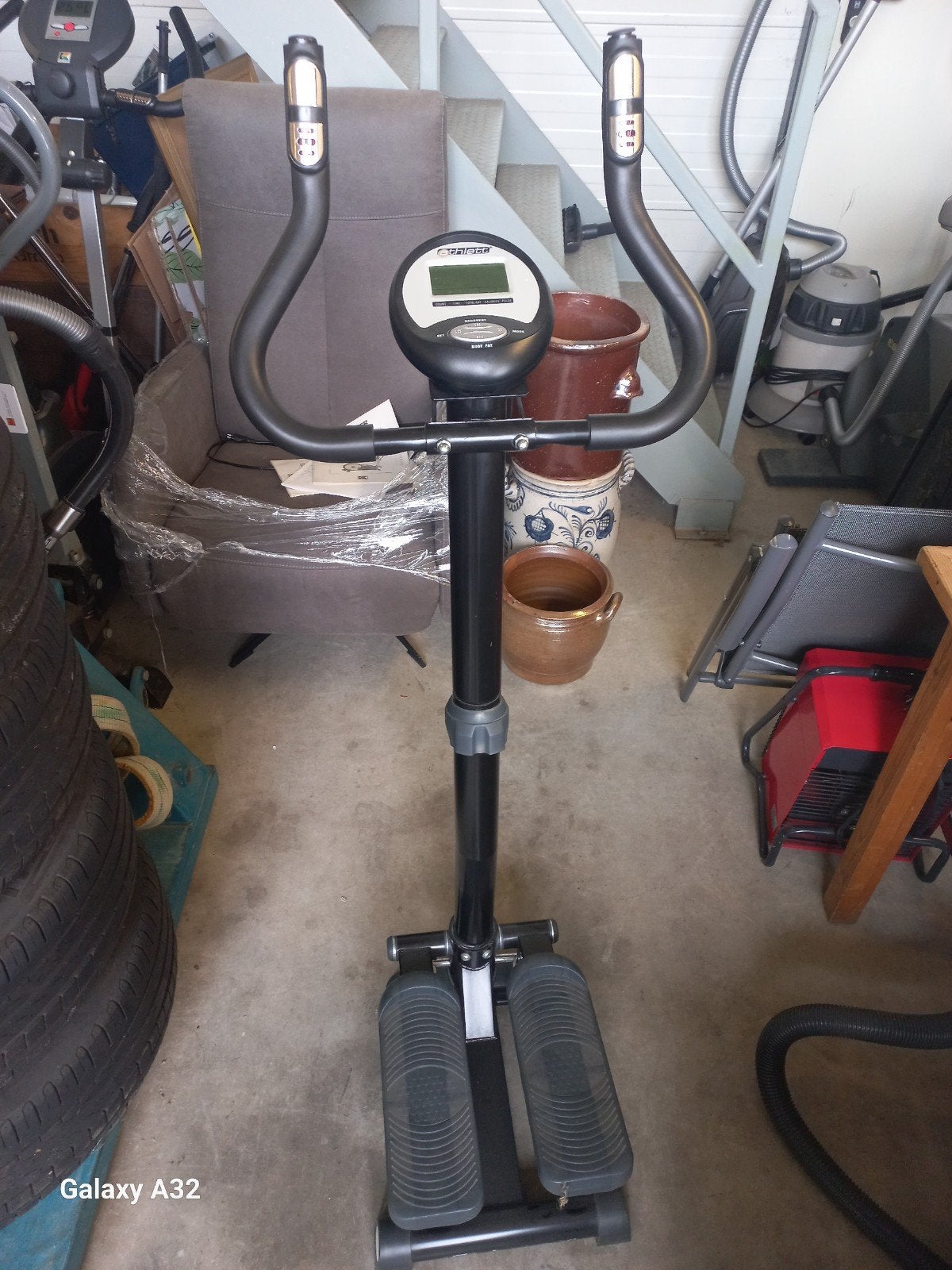 Athlett Stepper met Display, Sport en Fitness, Ophalen, Zo goed als nieuw, Benen