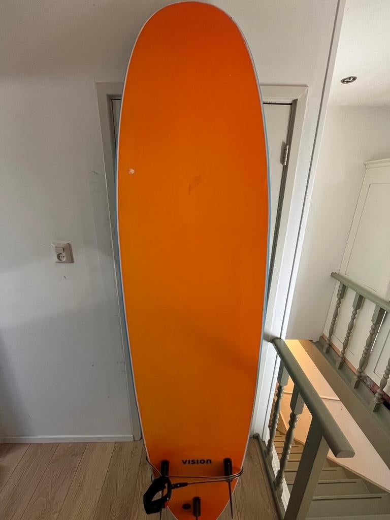 Vision Softboard Surfboard met Leash, Watersport en Boten, Golfsurfen, Gebruikt, Funboard, Met vinnen, Met koord, Ophalen