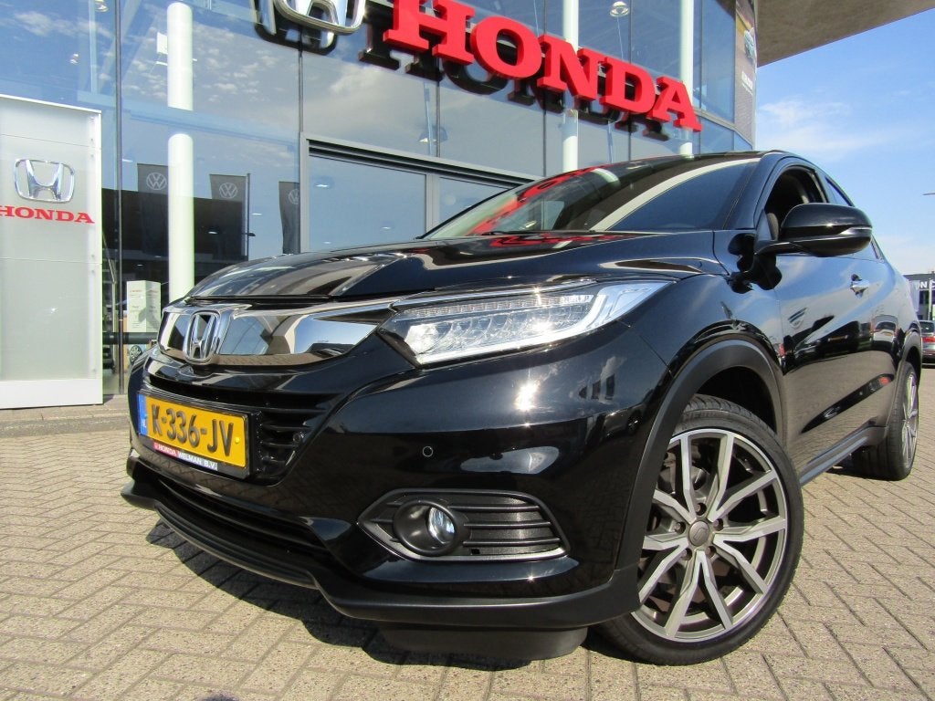 HONDA HR-V 1.5 i-VTEC 130pk Elegance, Zwart, Origineel Nederlands, Bedrijf, 650 kg