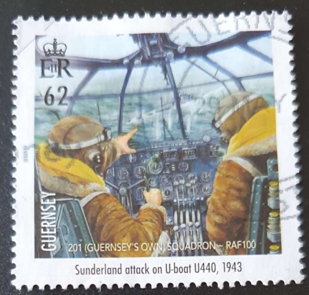 148-26 Guernsey / 201 Squadron RAF 100 nom. 62p, Verzenden, Gestempeld