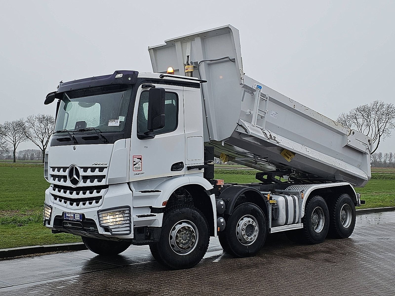 MERCEDES-BENZ AROCS 3251, Automaat, Euro 6, 510 pk, Wit