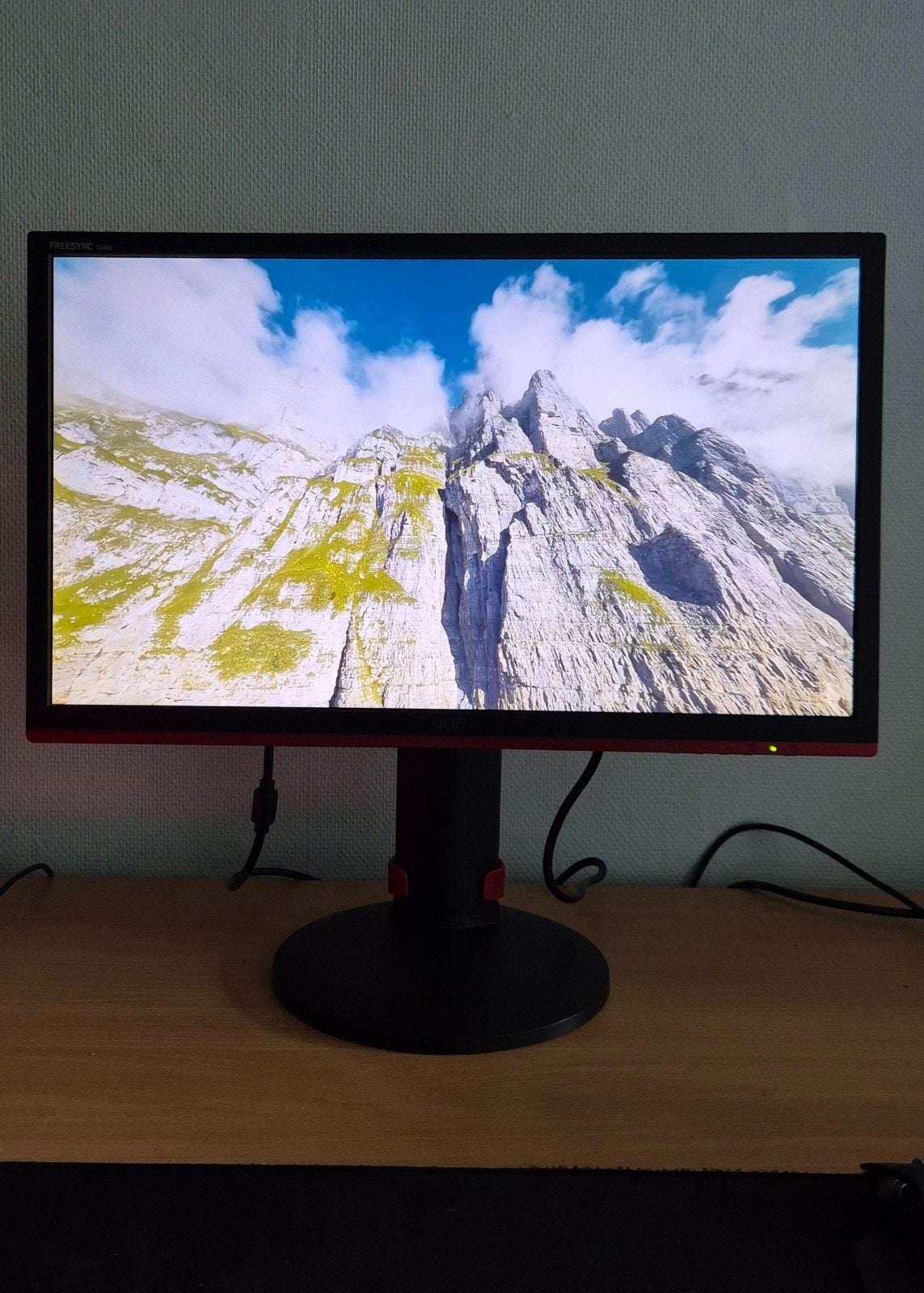 AOC G2460PF – 24" Full HD gaming monitor, 144Hz, FreeSync, Computers en Software, Gebruikt, In hoogte verstelbaar, 101 t/m 150 Hz