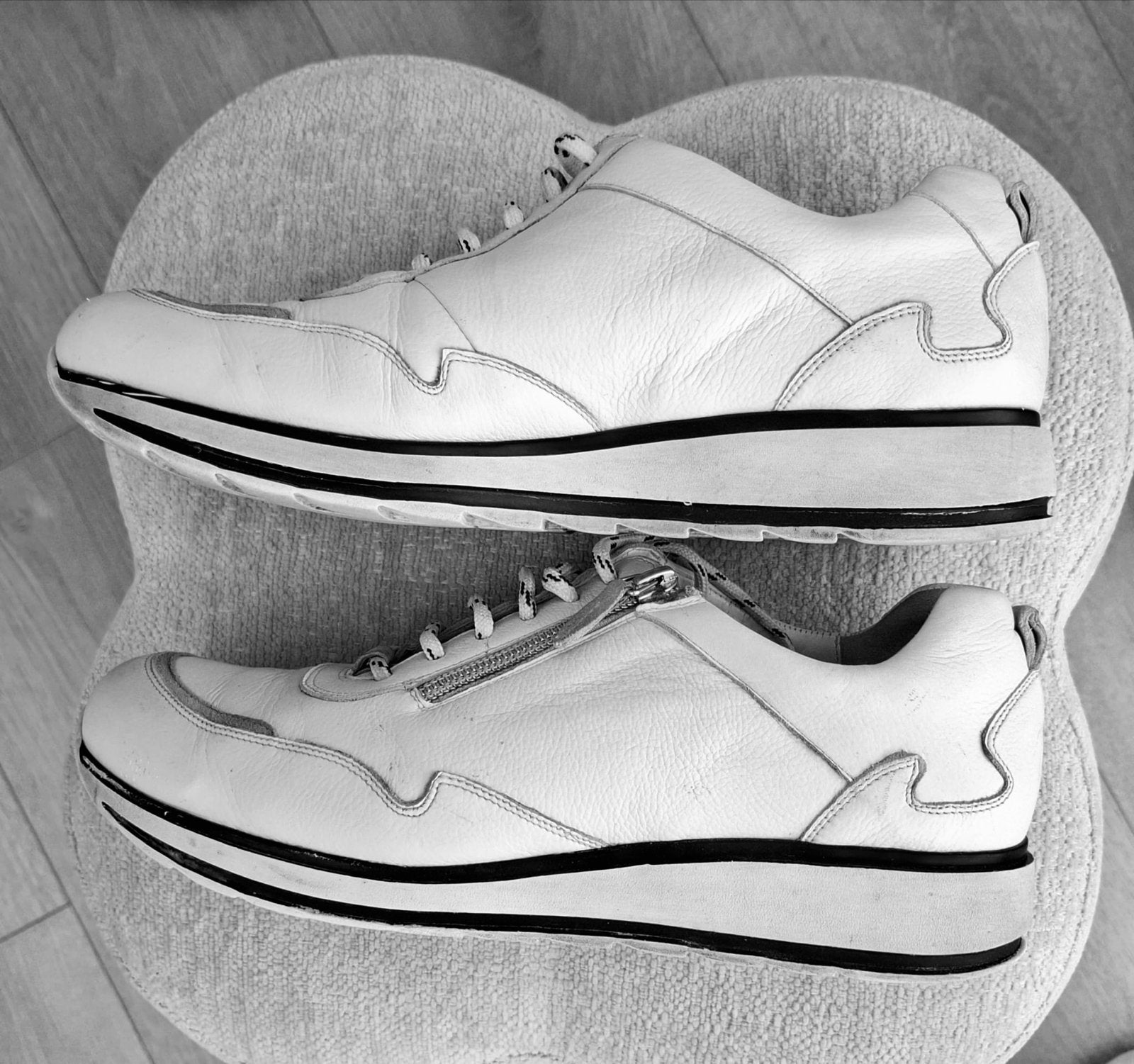 Mooie Durea sneakers, maat 40, Ophalen, Wit, Sneakers of Gympen, Gedragen