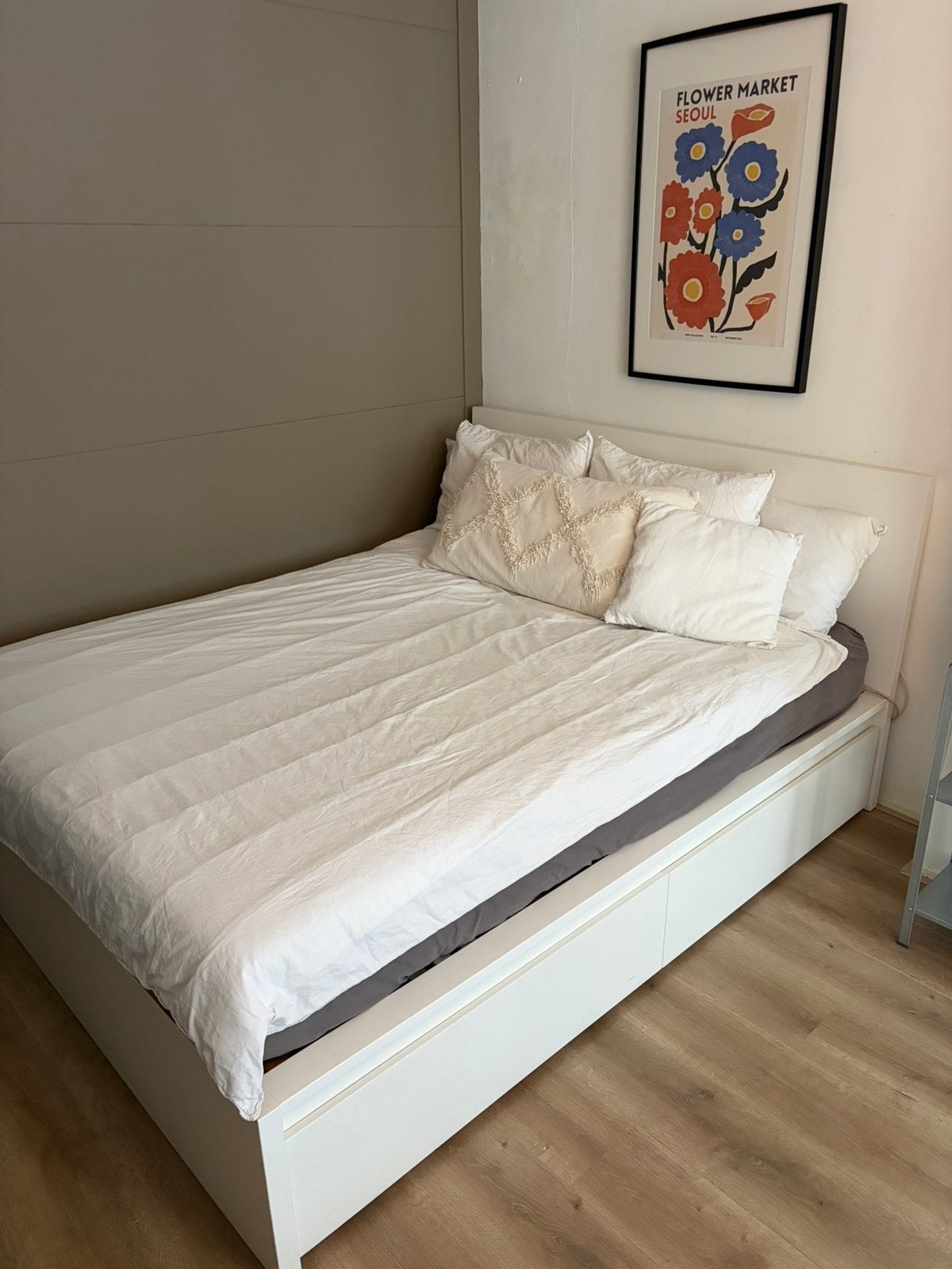Wit malm bed ikea 160cm met twee bedlades en lattenbodems, Ophalen, Wit, Tweepersoons, Zo goed als nieuw