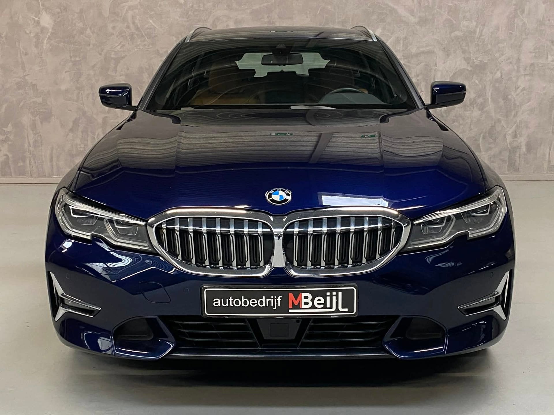 BMW 3-serie Touring 330e Business Edition Plus /Laser /Leder, Auto's, Automaat, 1998 cc, Achterwielaandrijving, Gebruikt