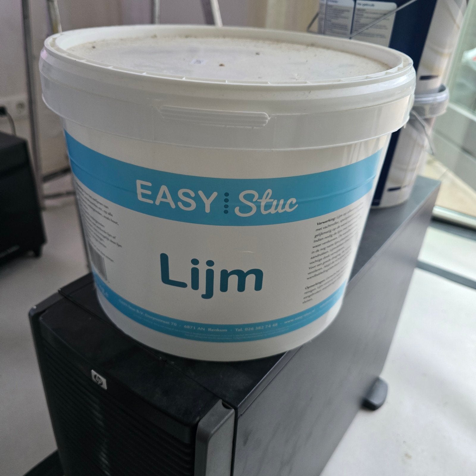 Stuc lijm, Ophalen, Nieuw