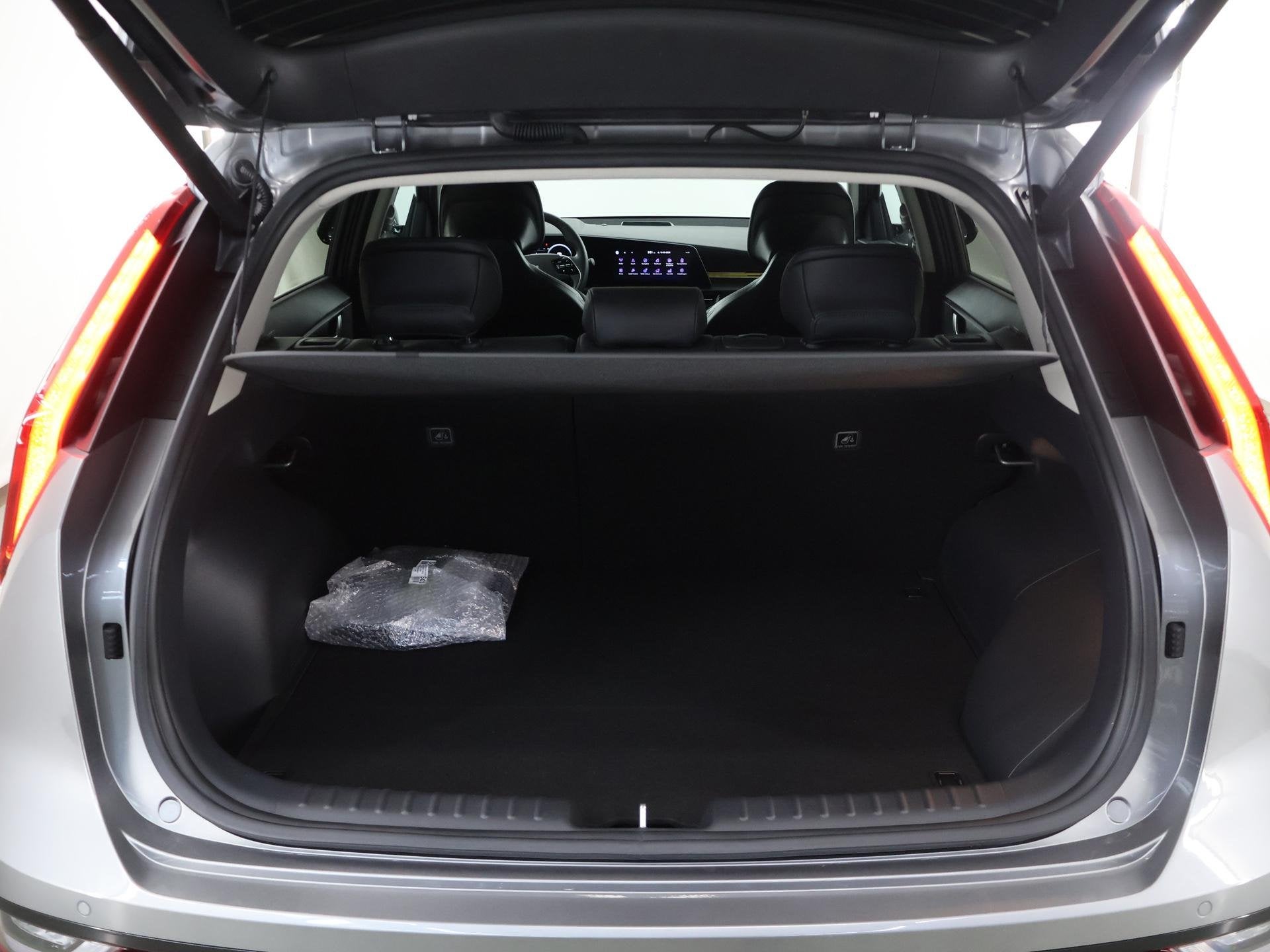 Foto 36 van Kia Niro 1.6 GDi PHEV DynamicPlusLine Edition | 18” lichtm