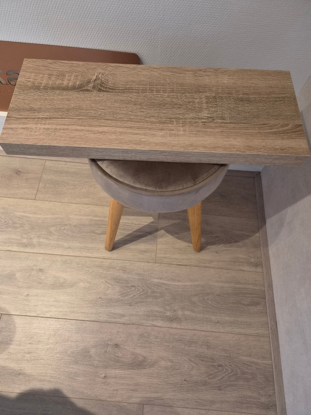 Houten plank met blinde bevestiging 7 stuks, Ophalen of Verzenden, Zo goed als nieuw