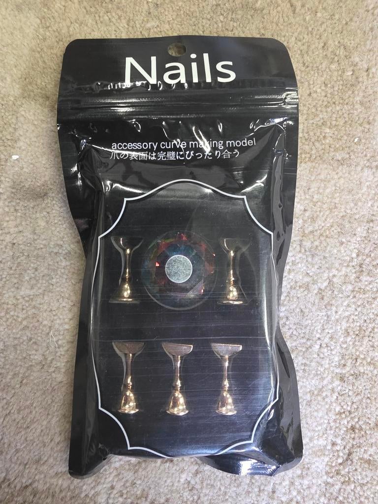 Nagel Display Set - Magnetische Tip Houders voor Nail Art, 25 Felix str., 300634, Timisoara, TM, Romania, Office@cupio.ro, Nieuw