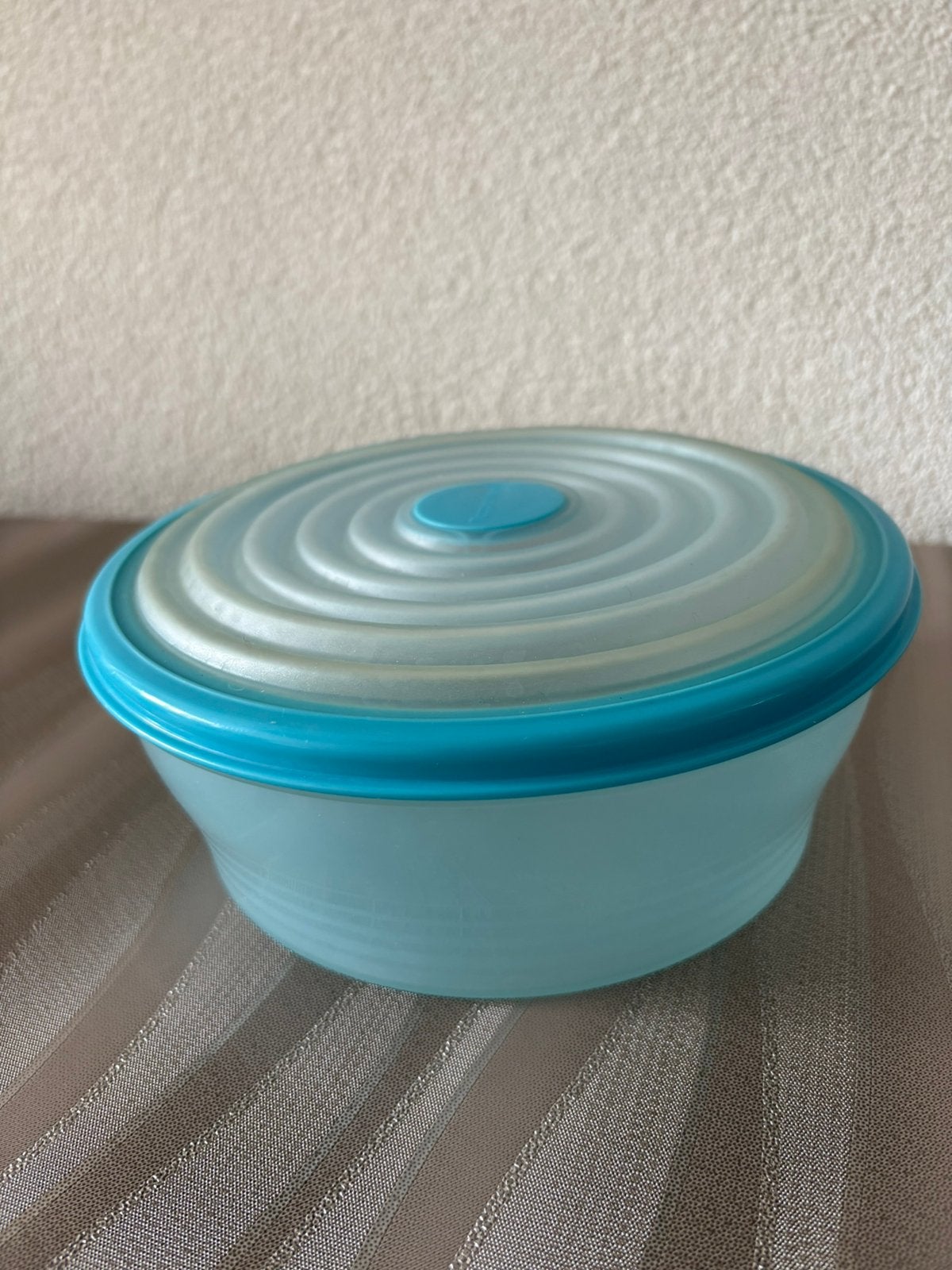 Tupperware ruimtekom, Ophalen of Verzenden, Zo goed als nieuw, Bak of Kom