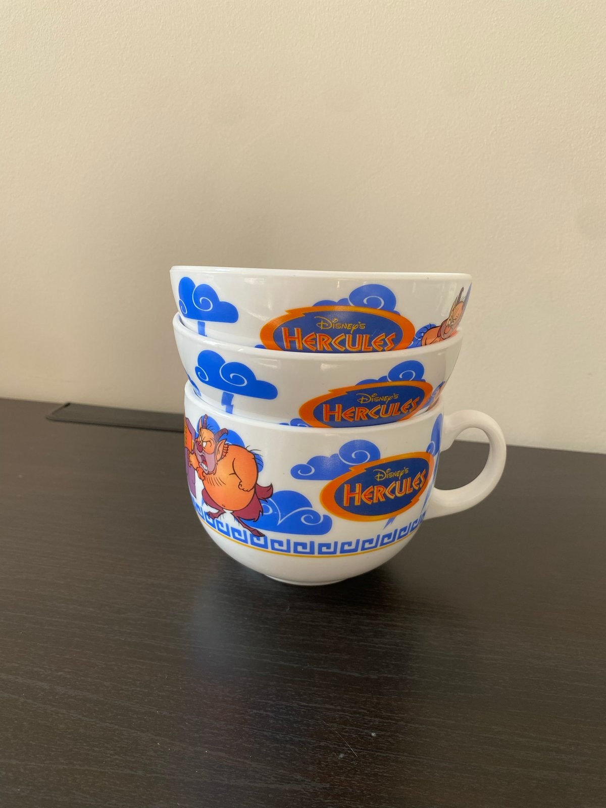 Disney's Hercules Servies: 2 kommen en 1 mok van Arcopal, Overige merken, Keramiek, Vintage, Ophalen of Verzenden