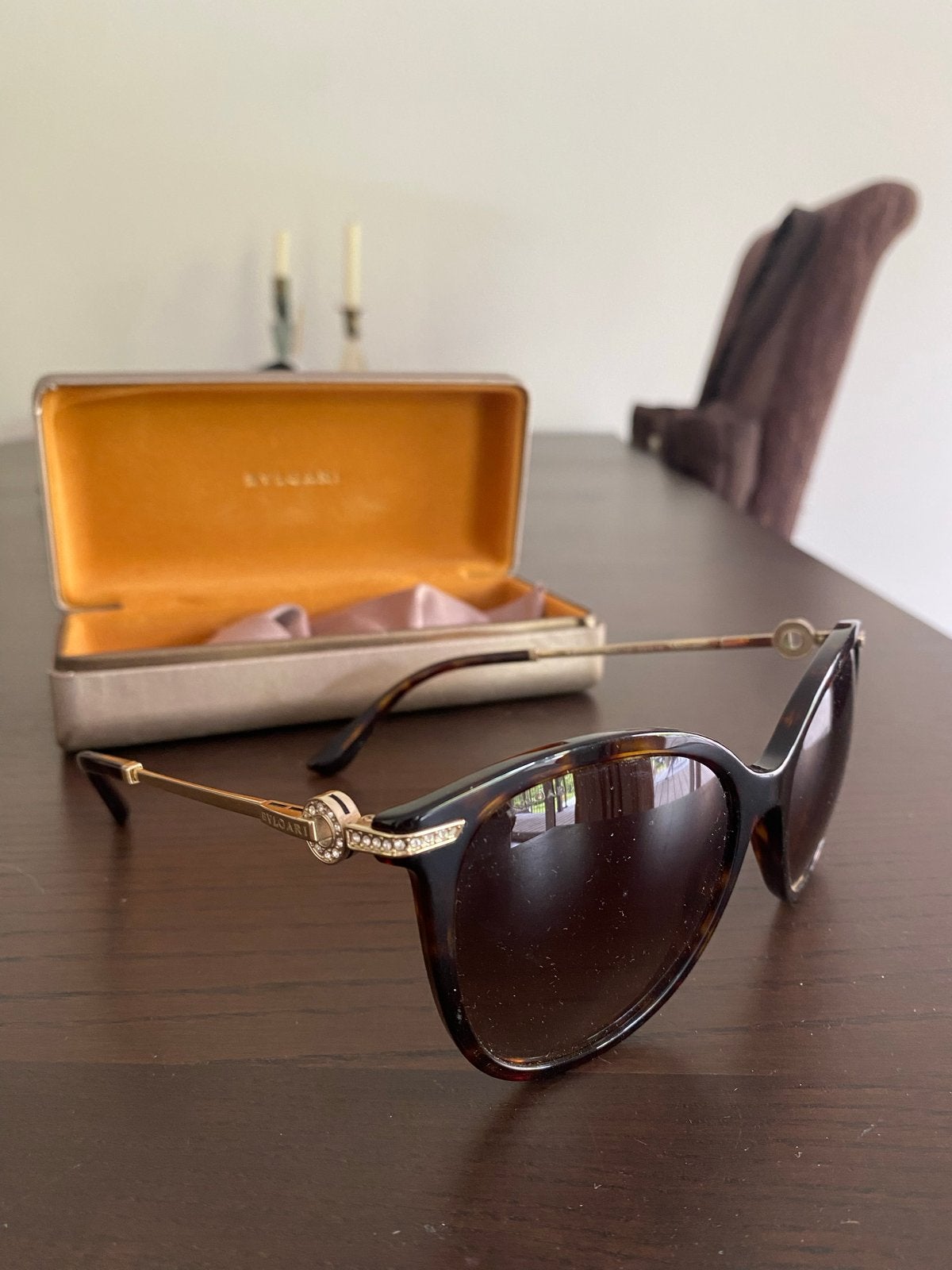 Bvlgari dames zonnebril - Elegant en stijlvol, Overige merken, Zonnebril, Bruin, Ophalen of Verzenden
