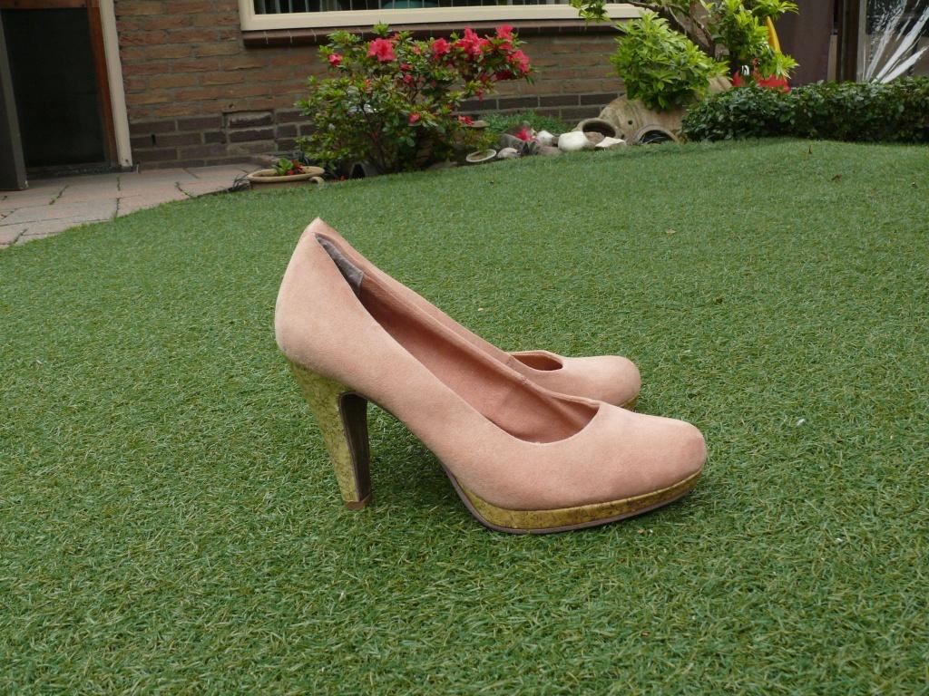 Marco Tozzi pumps maat 37 roze, Pumps, Marco Tozzi, Ophalen of Verzenden, Zo goed als nieuw