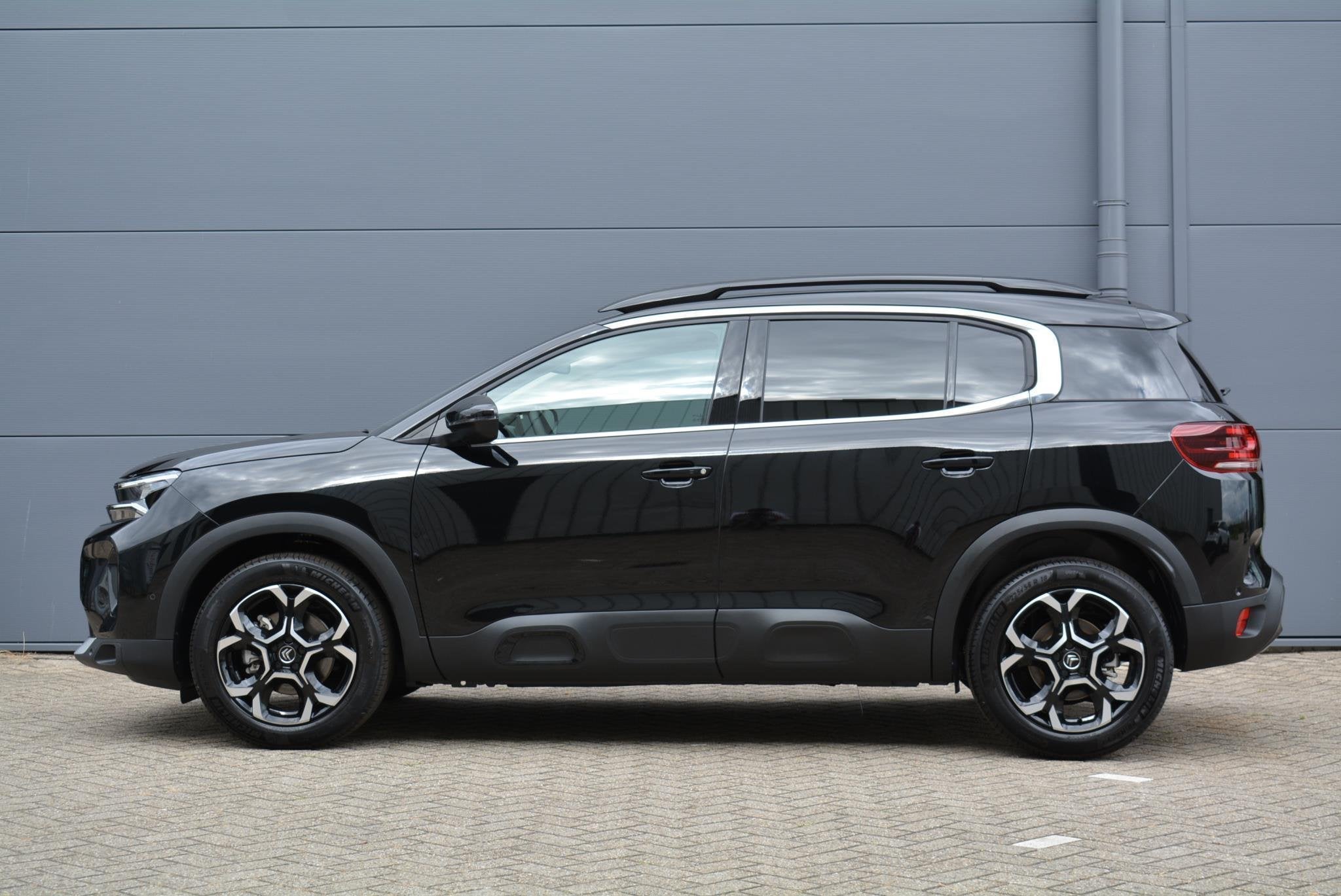 Citroen C5 Aircross TURBO 130pk Automaat Feel Citroen C5 Air, 12 maanden, 15 km/l, Gebruikt, 1199 cc