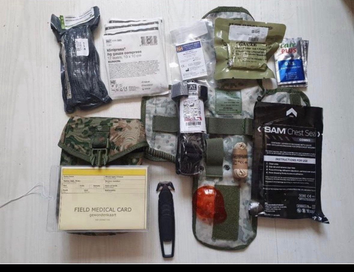 Militaire EHBO-kit / IFAK met medische  gezocht de inhoud!!, Ophalen, Landmacht, Nederland, Overige typen