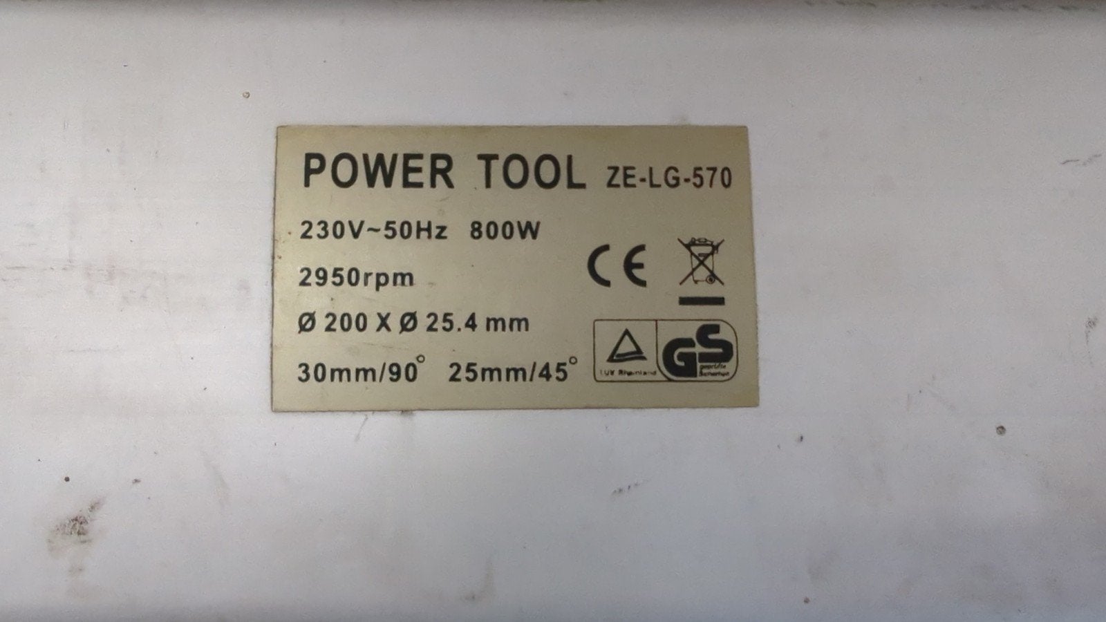 Power Tool ZE-LG-570 Cirkelzaag 800W, Doe-het-zelf en Verbouw, Gereedschap | Zaagmachines, Ophalen, Gebruikt, Cirkelzaag, 600 tot 1200 watt