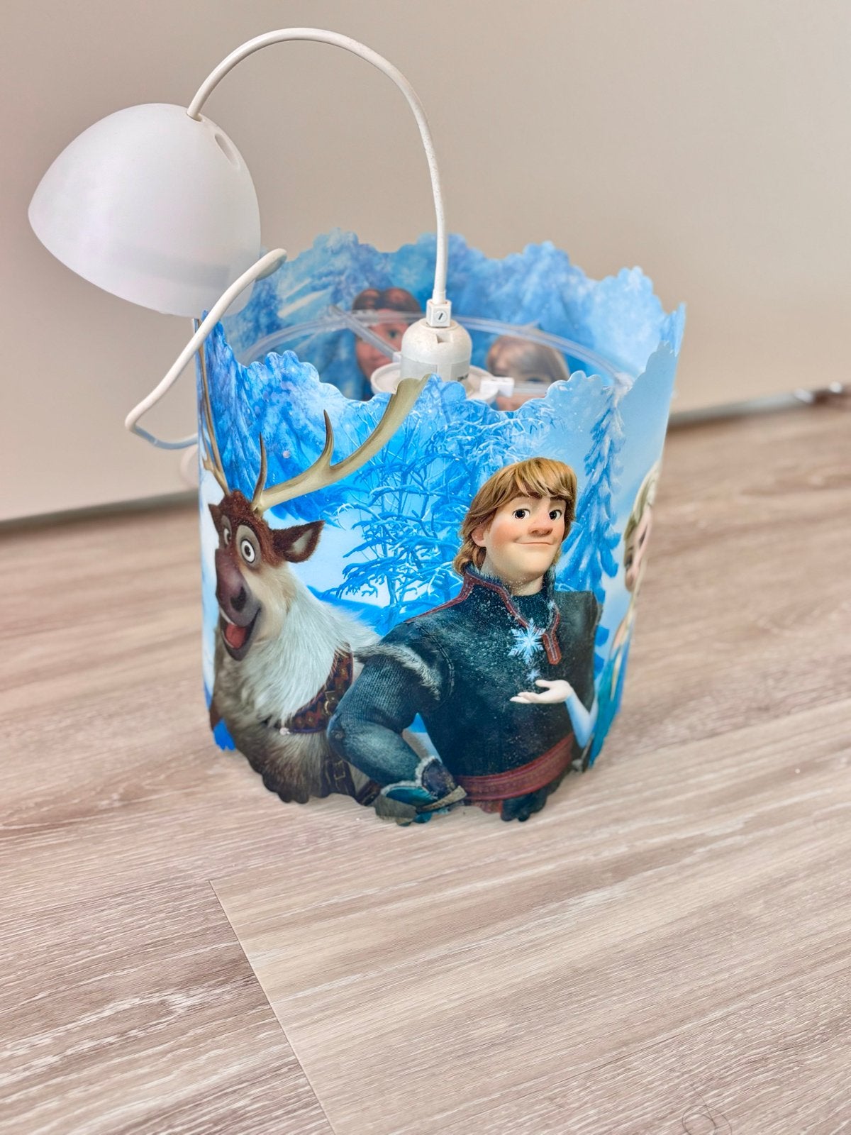 Frozen hanglamp voor kinderkamer, Kinderen en Baby's, Kinderkamer | Inrichting en Decoratie, Gebruikt, Ophalen