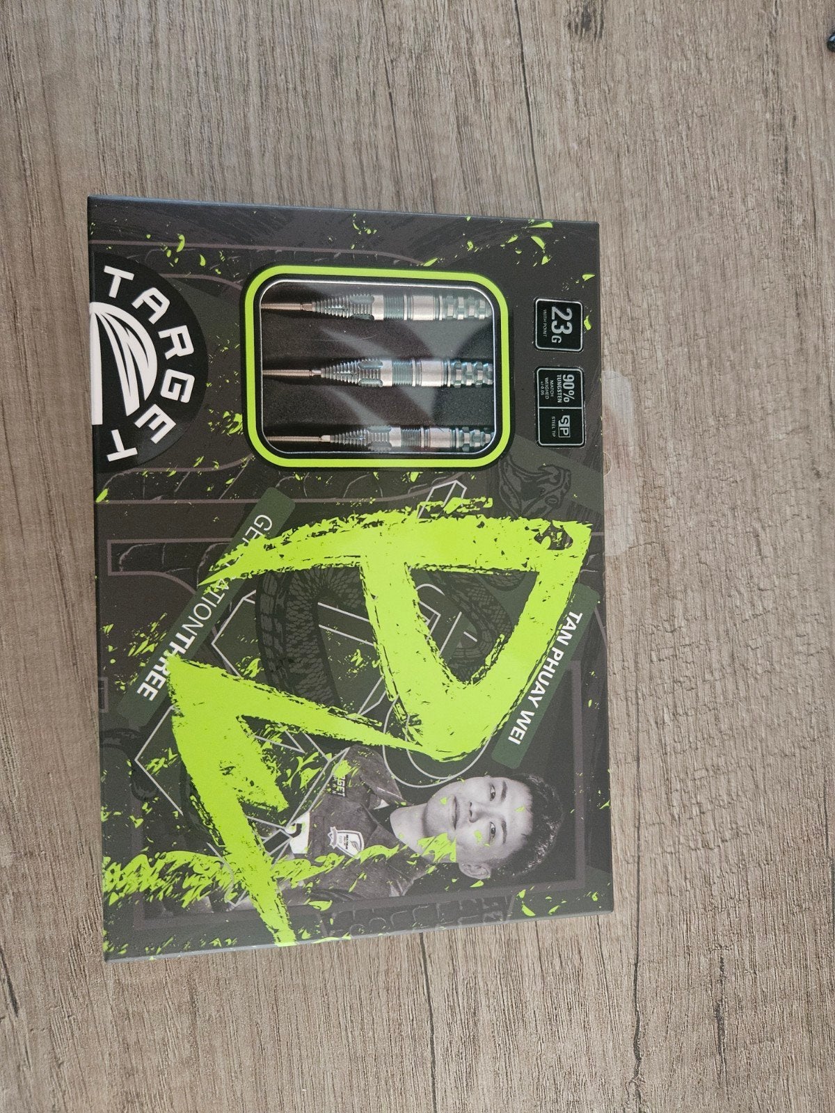 Target Japan Tan Phuay Wei 23 gram darts -- ZGAN, Ophalen of Verzenden, Zo goed als nieuw, Pijlen