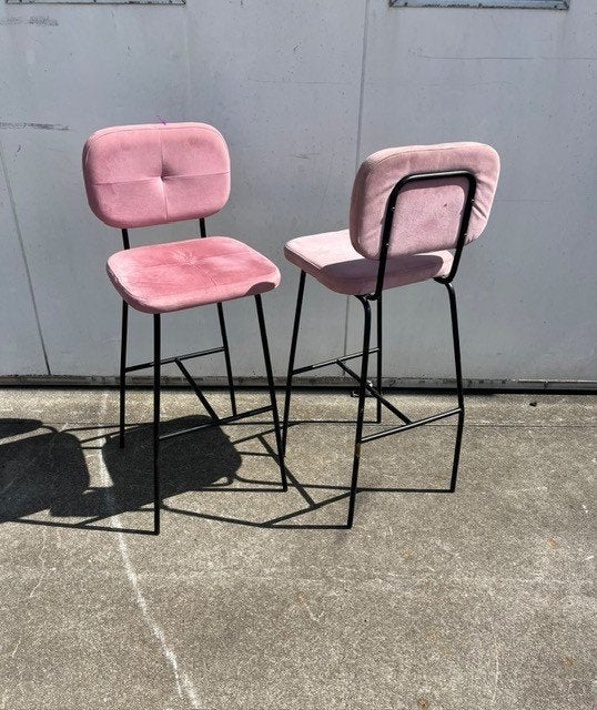 41 stuks horeca restaurant barkrukken mancave velvet roze, Ophalen, 5 krukken of meer, Met voetsteun, 60 tot 90 cm