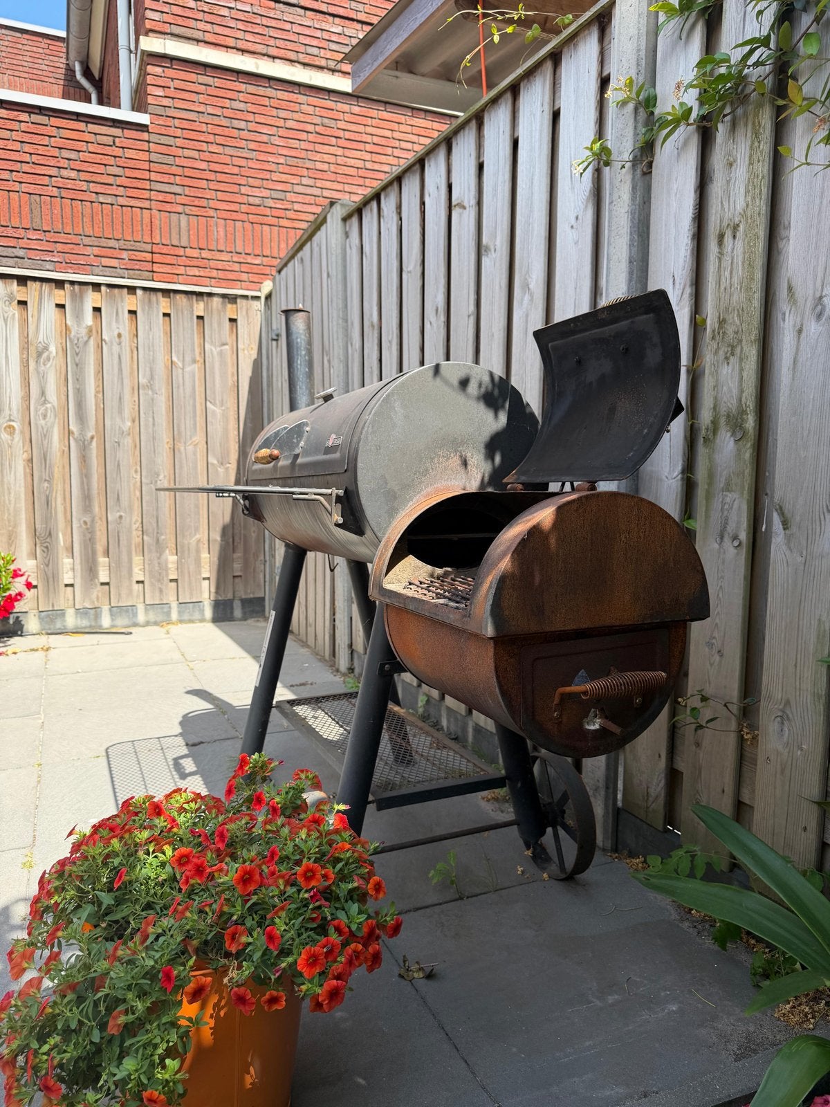 Grote BBQ El Fuego Smoker - Ideaal voor de zomer!, Ophalen, Gebruikt