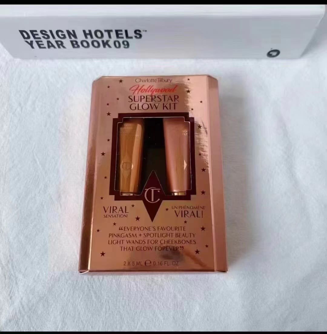 Charlotte Tilbury Hollywood Superstar Glow Kit, Wangen, Nieuw, Ophalen of Verzenden, Make-up
