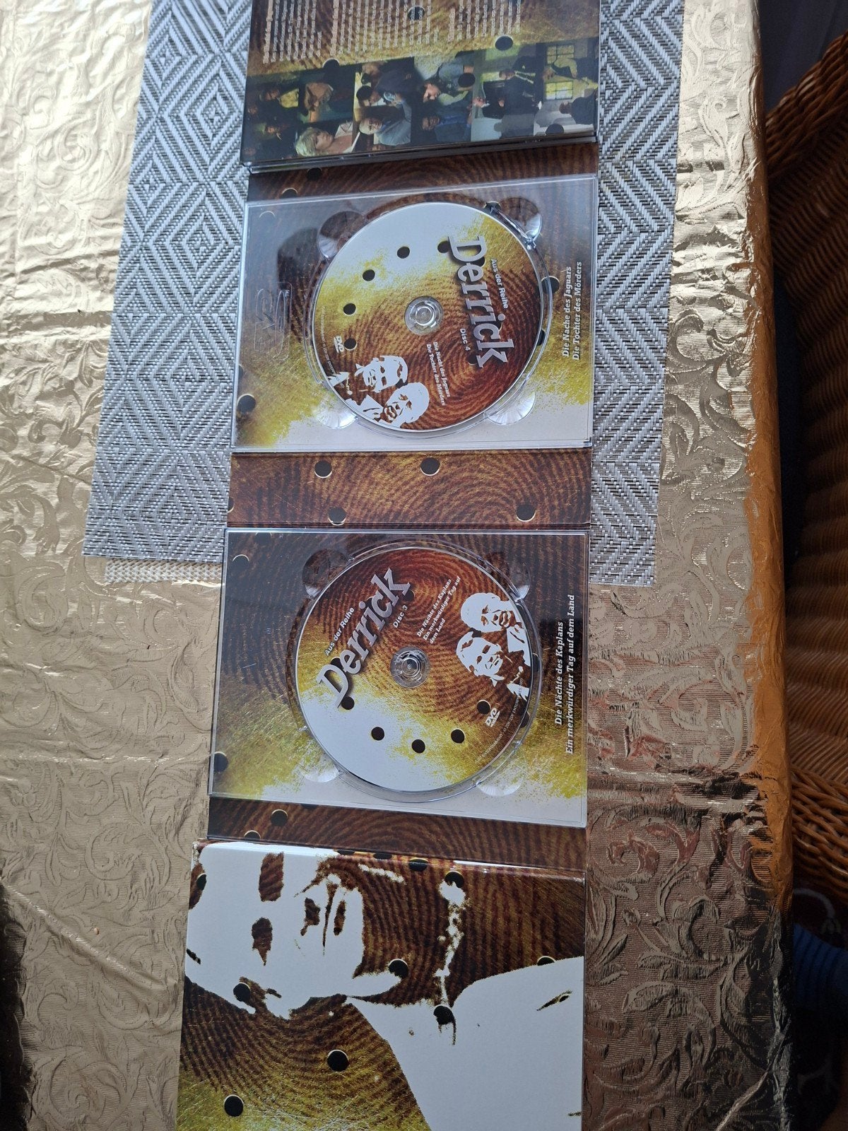 Derrick, Cd's en Dvd's, Dvd's | Tv en Series, Ophalen of Verzenden, Zo goed als nieuw, Duits, Nederlands