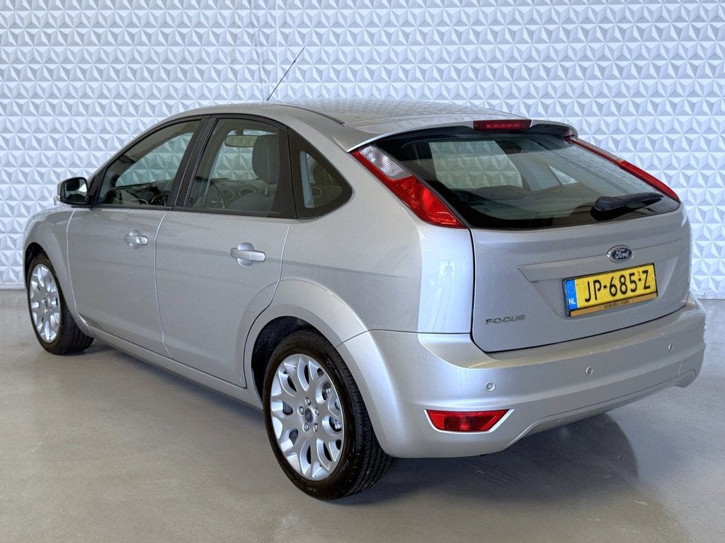 Ford FOCUS 1.6 Trend AIRCO + APK 06-2027 / SUPER FIJN! (2009, Auto's, 1596 cc, 15 km/l, 4 cilinders, 116 pk