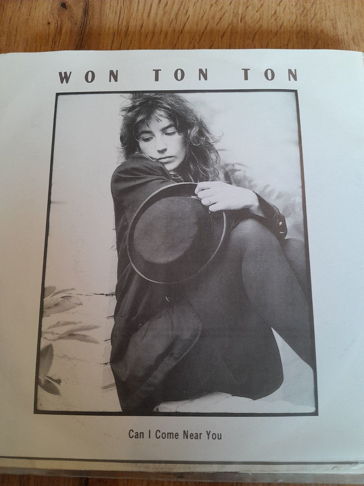 won ton ton 7 inch can l come near you, Ophalen of Verzenden, Zo goed als nieuw, Pop