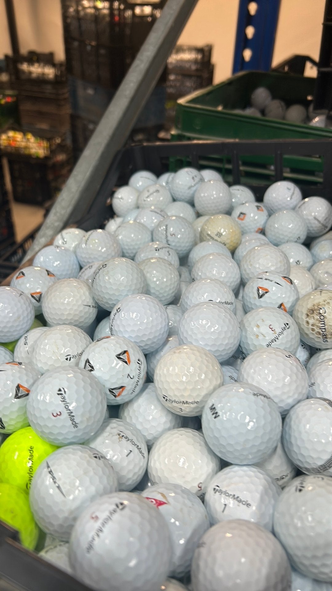 50 Stuks TaylorMade TP5 Golfballen, Ophalen of Verzenden, Zo goed als nieuw, Bal(len)