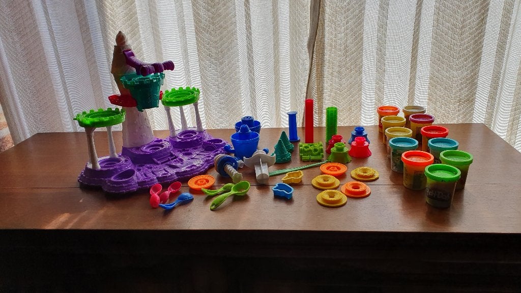 Compleet Play Doh Ijskasteel,  in perfekte staat. Opsturen, Kinderen en Baby's, Speelgoed | Educatief en Creatief, Ophalen of Verzenden