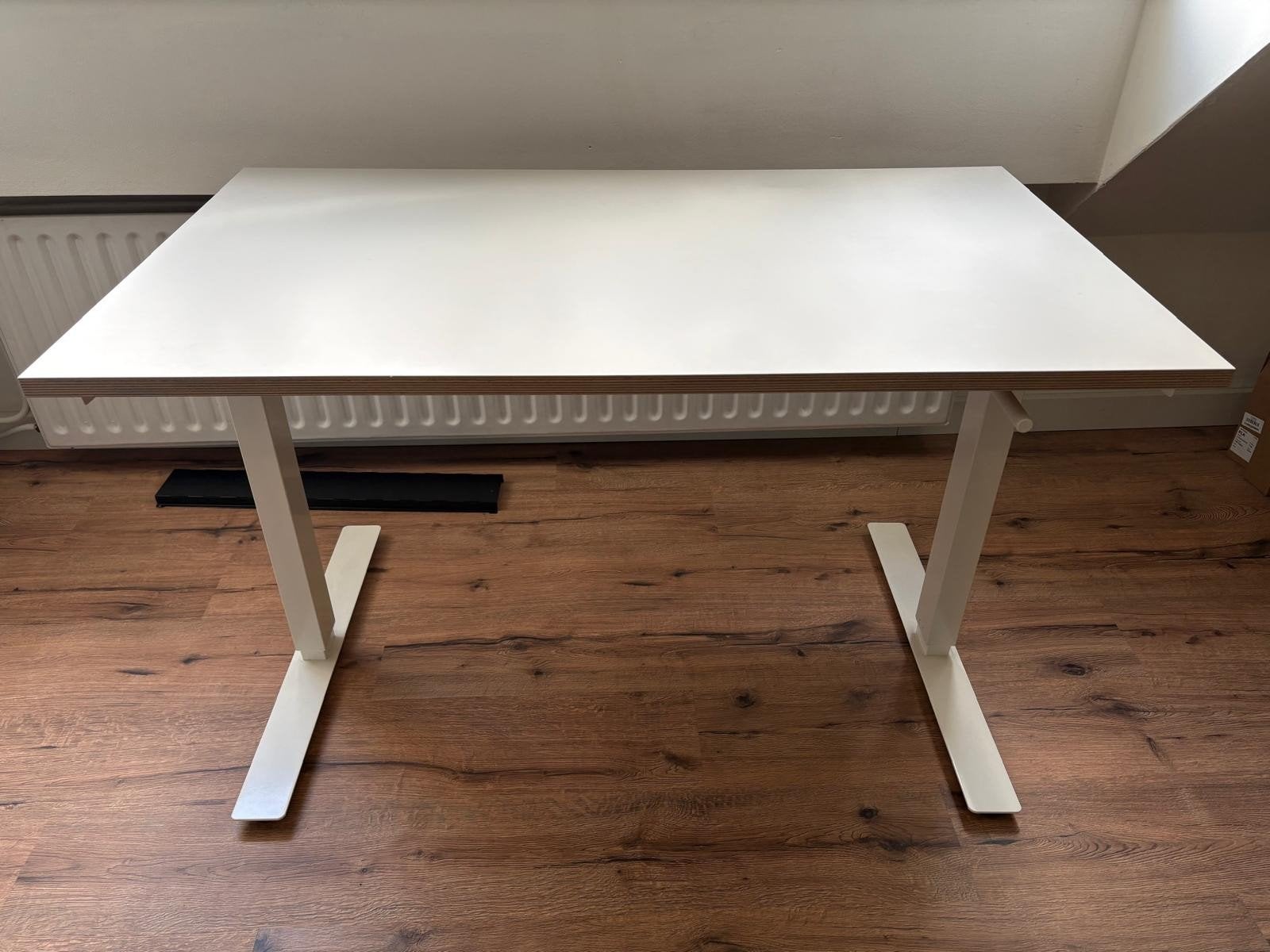 IKEA SKARSTA Zit-sta bureau - Wit, Ophalen, Zit-sta bureau, Gebruikt, Spaanplaat of MDF