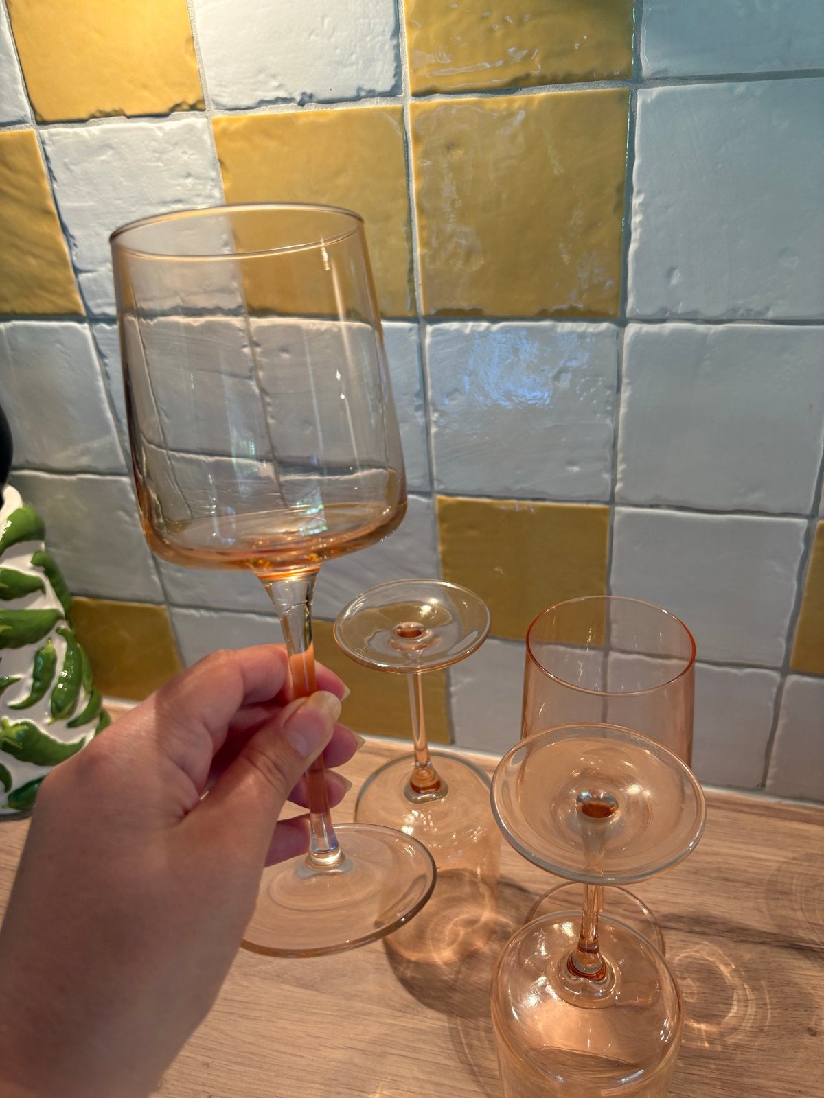 4 leuke roze wijnglazen, Ophalen, Glas of Glazen, Overige stijlen, Glas