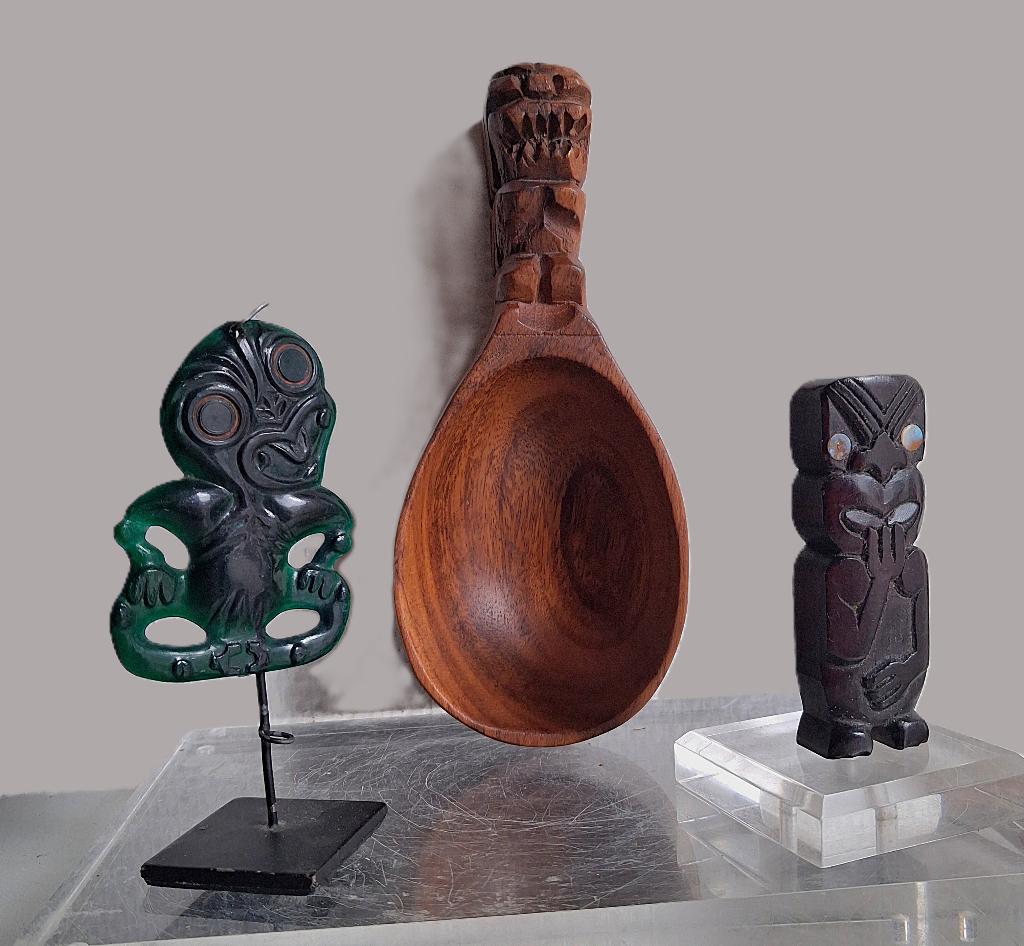 Maori hanger / beeldje  Tiki Lepel, Ophalen of Verzenden