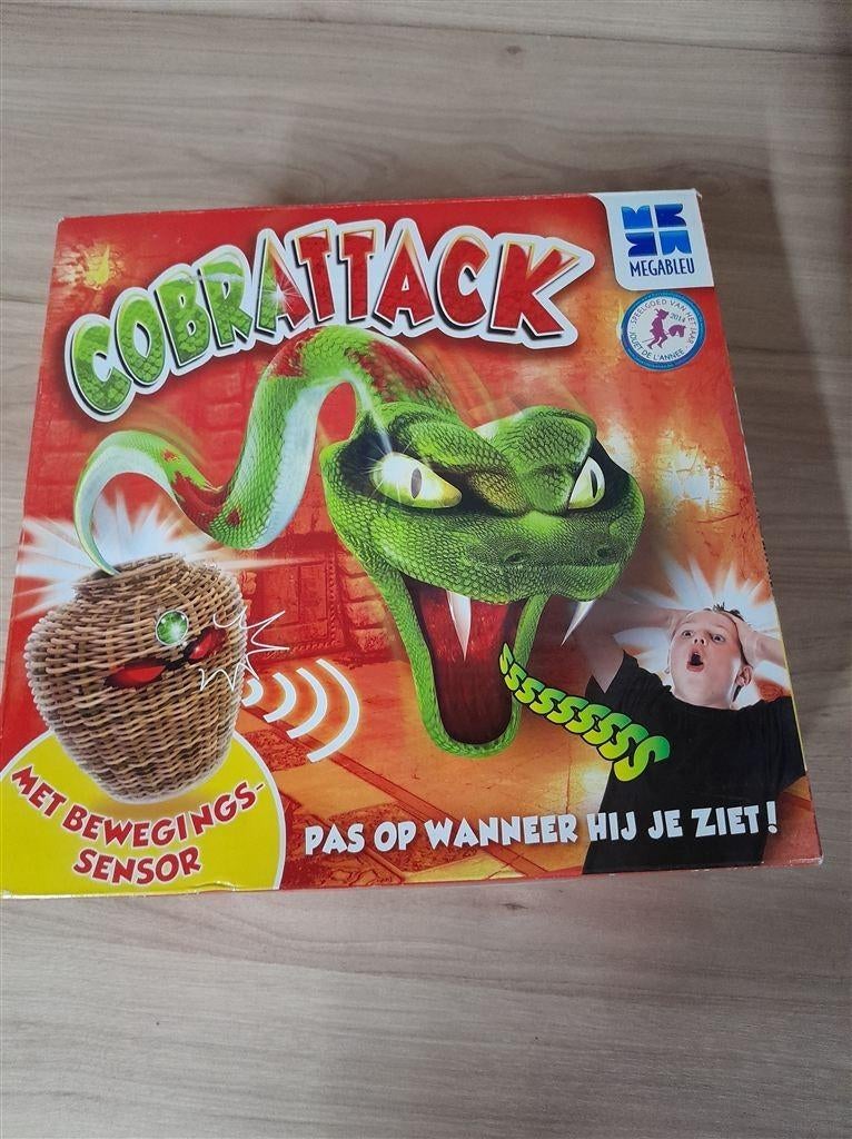Cobrattack - Cobra attack - s1664, Hobby en Vrije tijd, Gezelschapsspellen | Bordspellen, Verzenden, Zo goed als nieuw