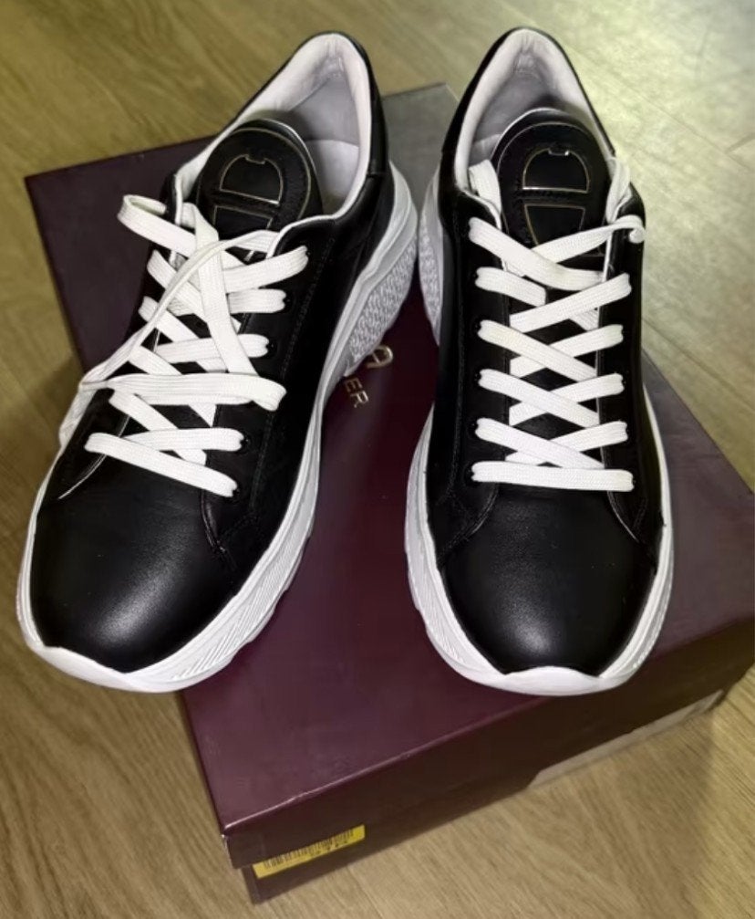 AIGNER luxe designer sneakers maat 42 Jenny 3B leer NP €329, Ophalen, Zwart, Aigner, Nieuw
