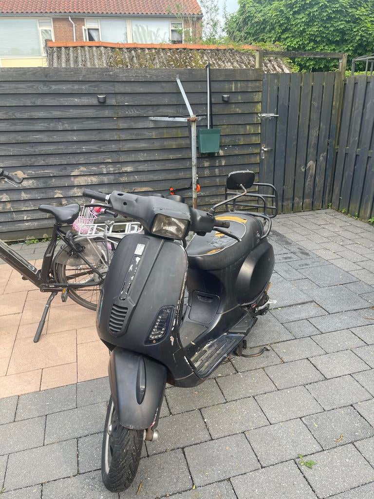 Vespa S Scooter - Mat Zwart - Opknapper, Fietsen en Brommers, Scooters | Vespa, Gebruikt, Verzenden, Maximaal 45 km/u, Benzine