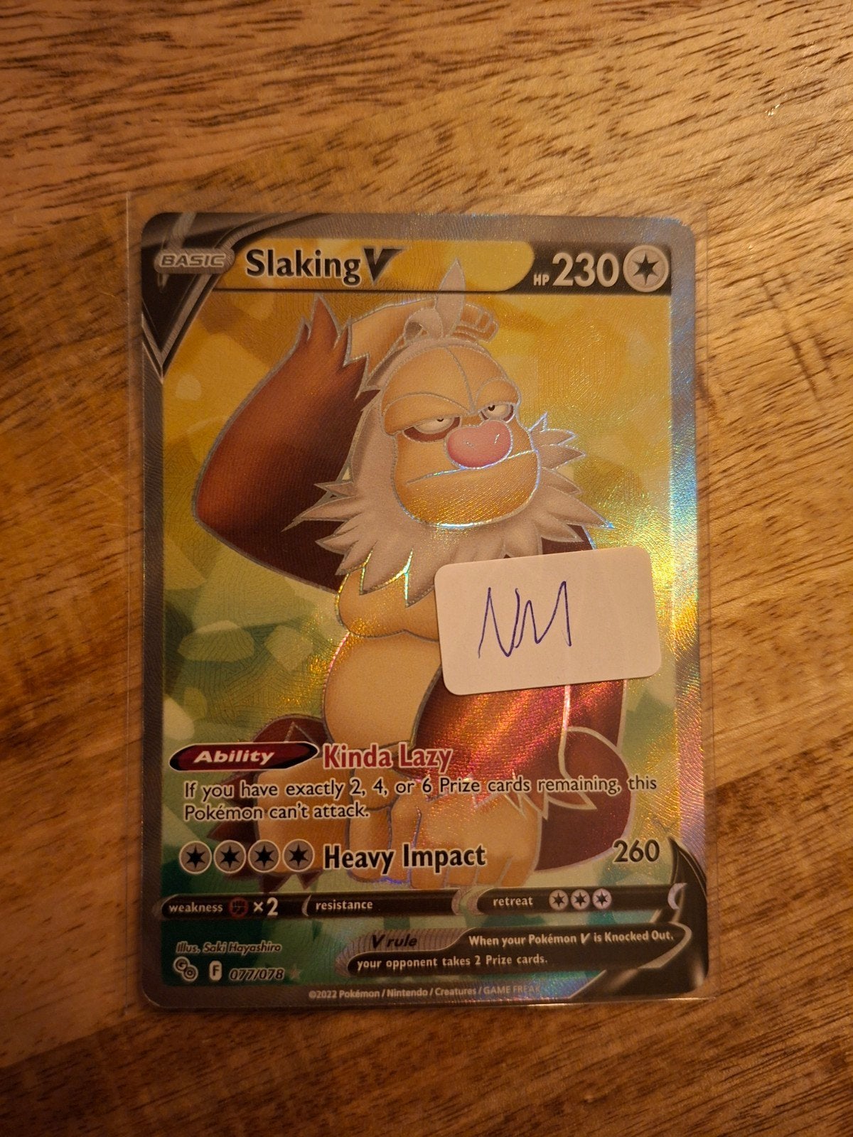 Slaking V Pokémon Kaart - Full Art (077/078) Pokemon go, Hobby en Vrije tijd, Ophalen of Verzenden, Zo goed als nieuw, Losse kaart