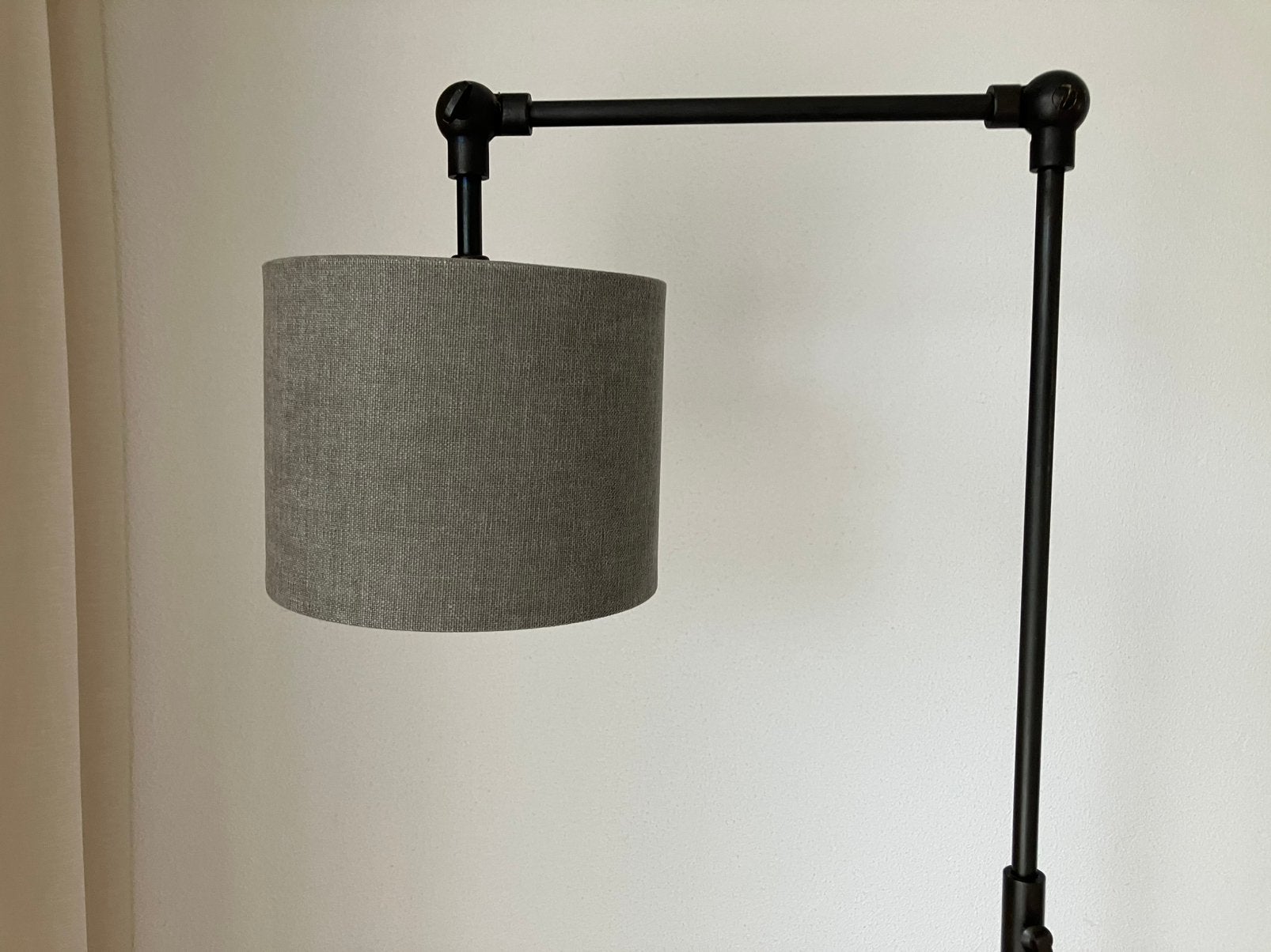 Frezoli Duran vloerlamp nieuwstaat + nieuw lampkapje Aura P, Ophalen, Zo goed als nieuw, 150 tot 200 cm, Metaal