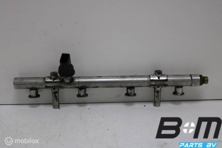 Brandstofrail met druksensor Audi A3 8V 06K133317C, Auto-onderdelen, Brandstofsystemen, Gebruikt