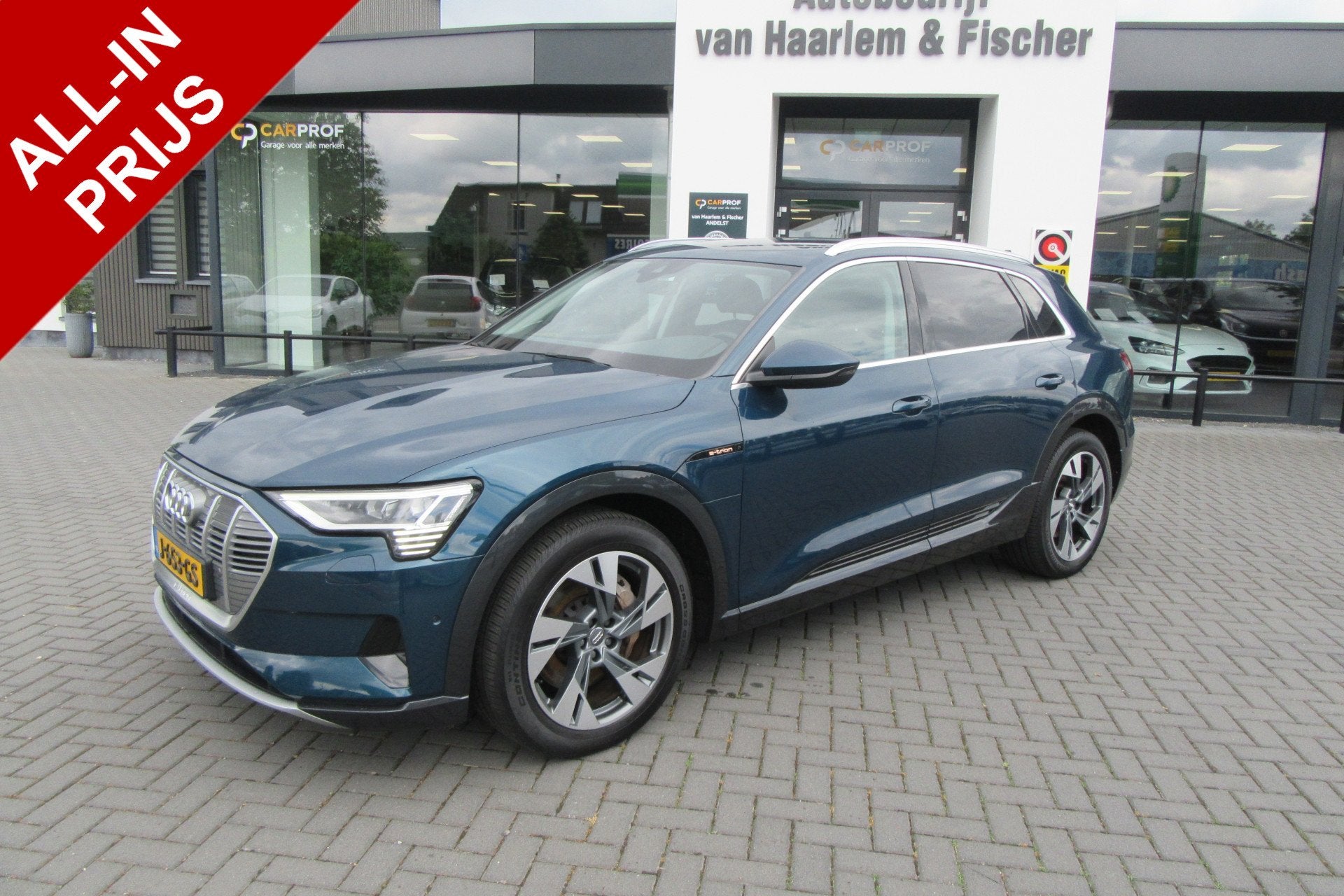 Audi e-tron e-tron 55 quattro advanced Pro Line Plus 95 kWh,, Auto's, 131 €/maand, 192 pk, Met garantie (alle), Blauw